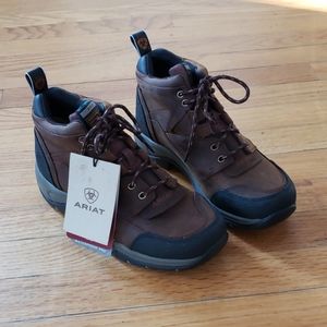 Ariat Women's brown hiking boots- 8